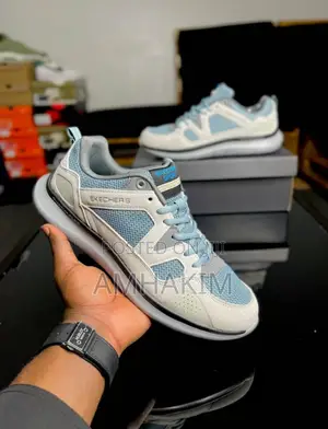 Classic Comfortable Skechers Quantum Flex in Stock