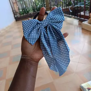 Polka Dot Puff Holder for Ladies