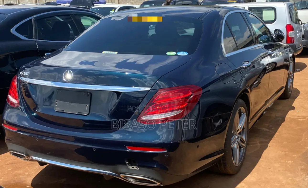 Mercedes-Benz E200 2016 Black