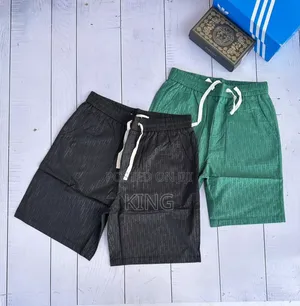 Elegant Icon Shorts Trend