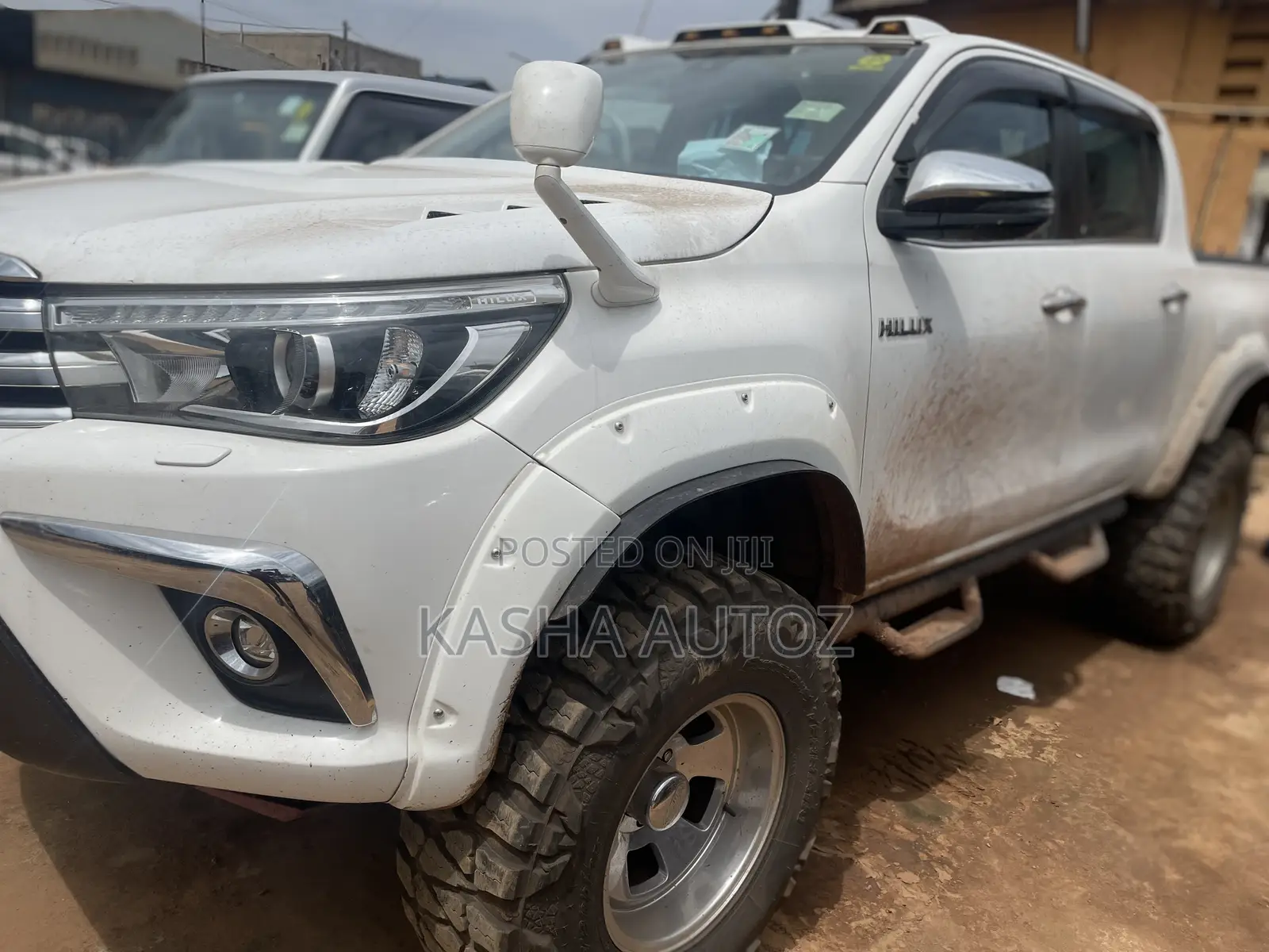 Toyota Hilux 2018 White