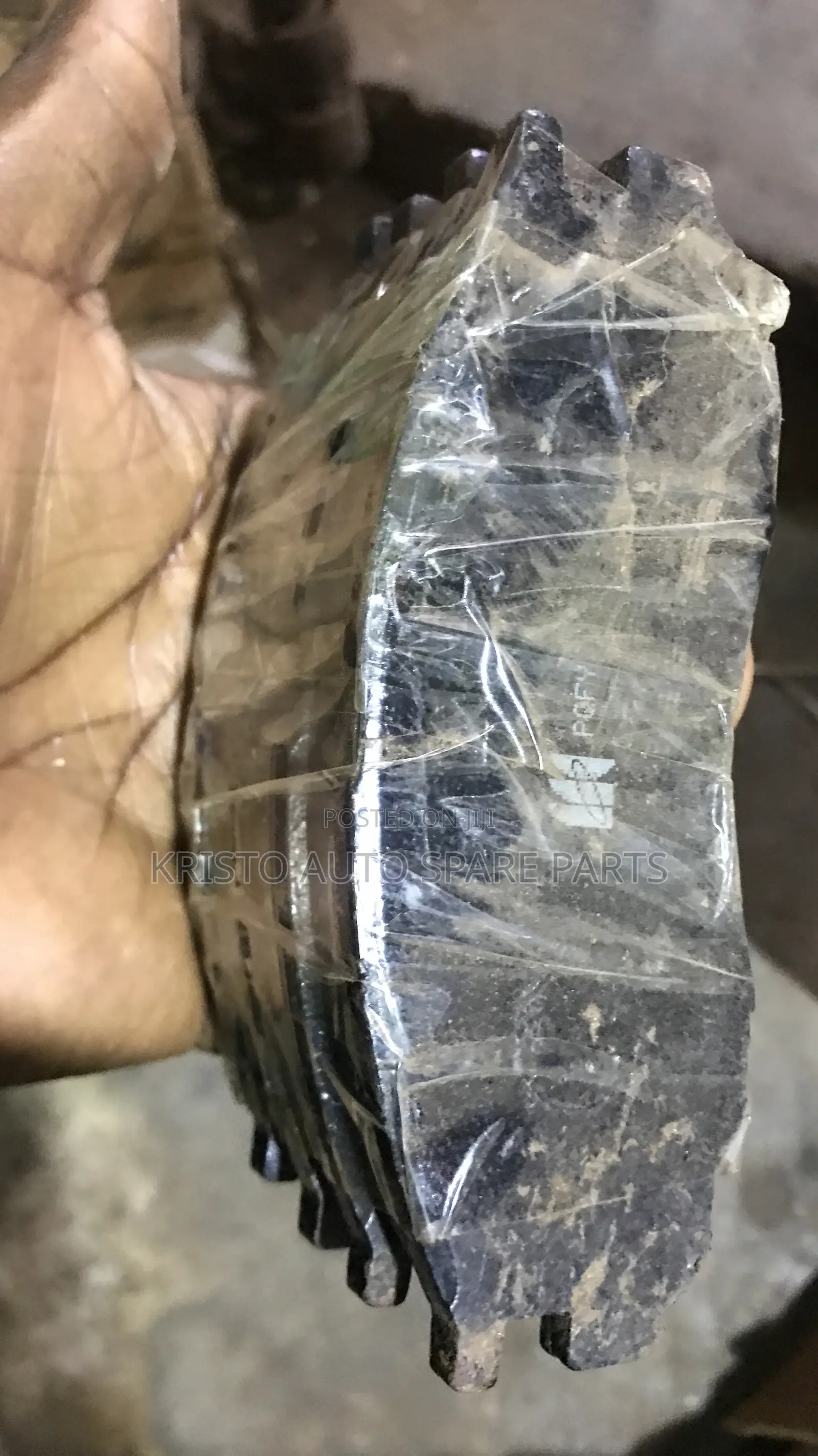 Brake Pads Mitshubish Challenger