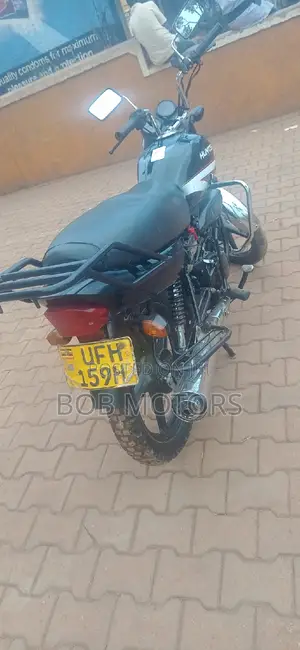 Hero Hunter 125 2023 Red