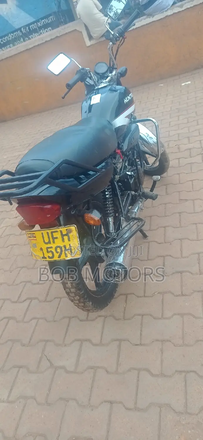 Hero Hunter 125 2023 Red