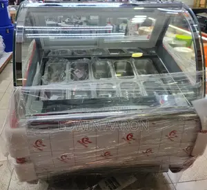 Icecream Display Machine