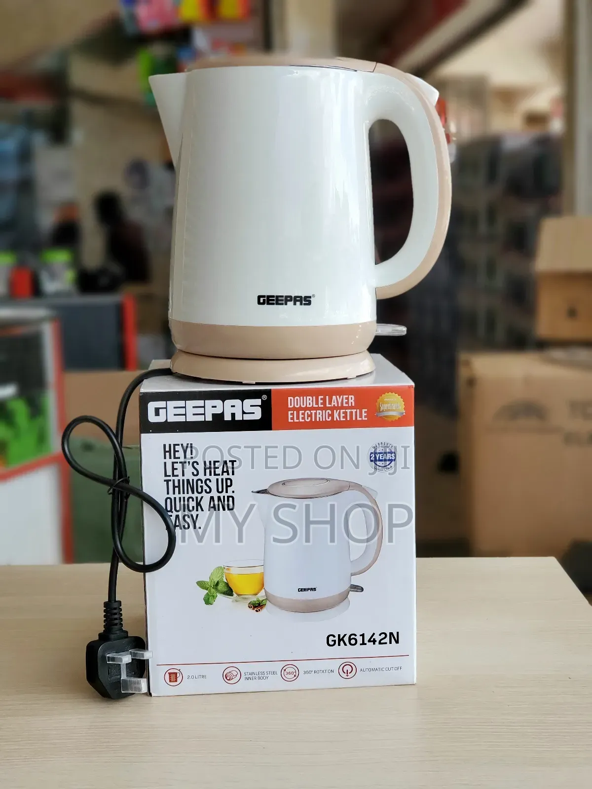 Geepas Kettle Gk6142n