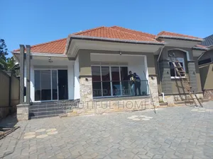 Furnished 4bdrm House in Kira for sale
