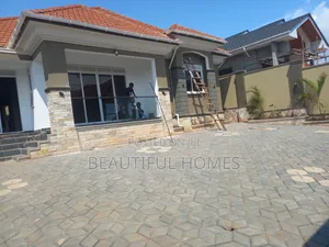 Furnished 4bdrm Bungalow in Kira for sale