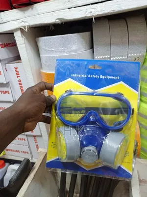 Respirator Mask With Goggles