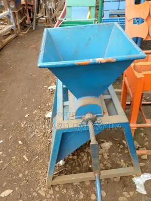 Cruher for Crushing Charcoal