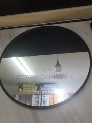 Round Mirror /Executive Round Mirror