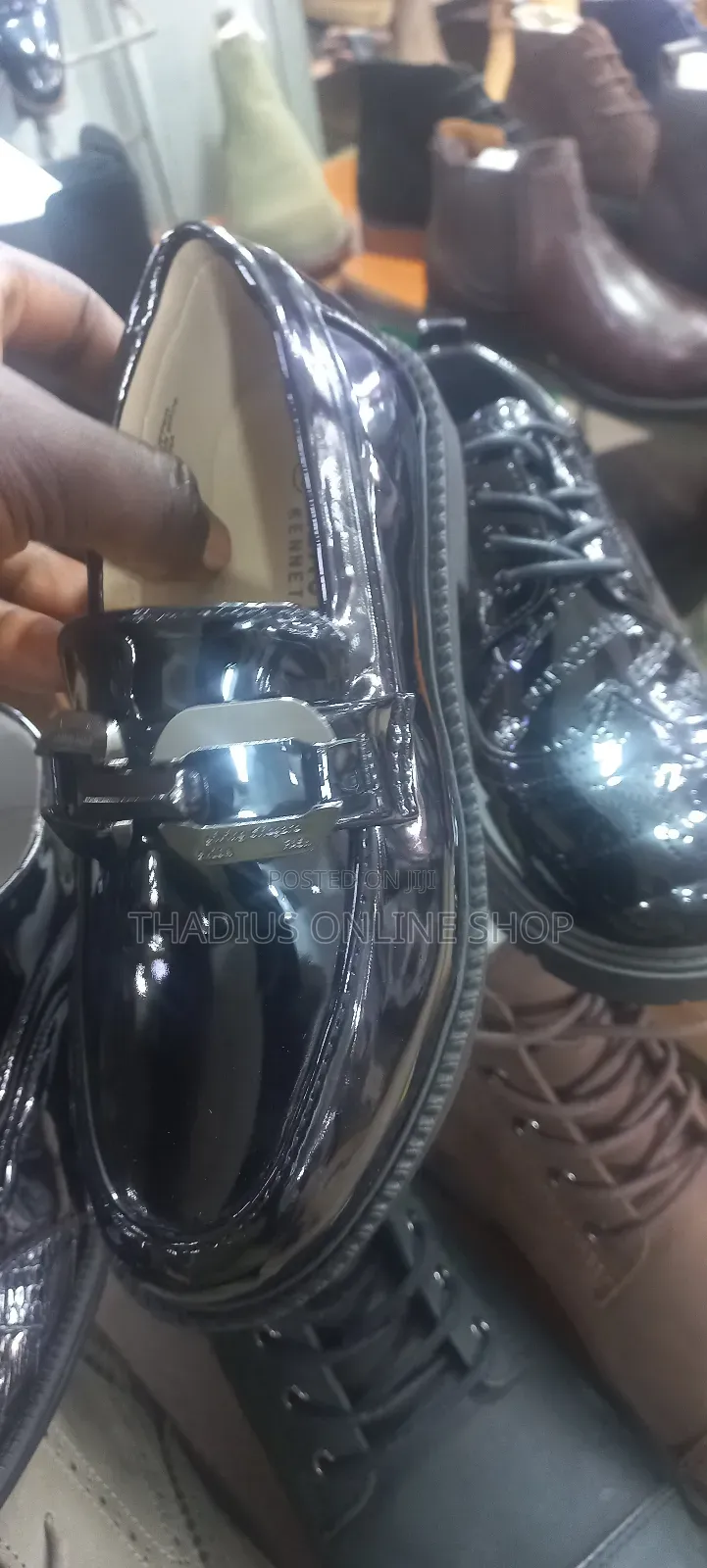 Boys Classic Shing Shoes