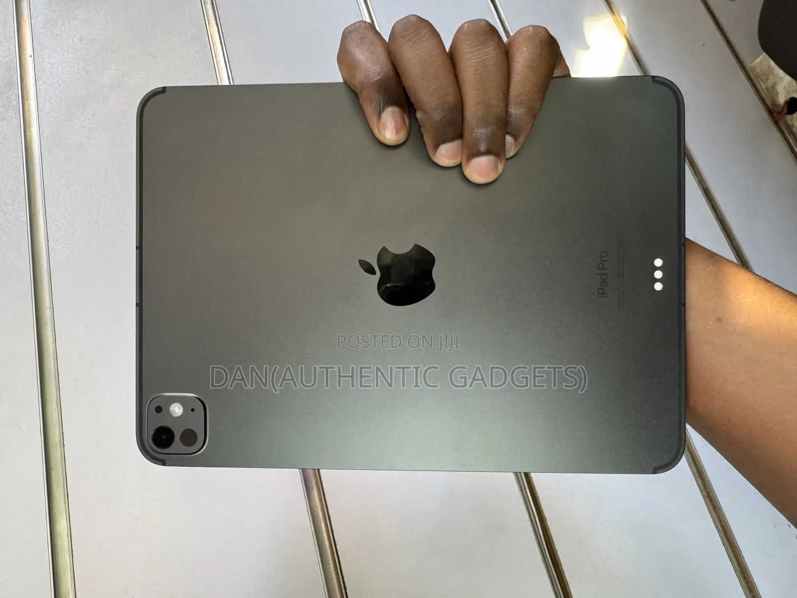 New Apple iPad Pro 11 (2024) 256 GB Gray