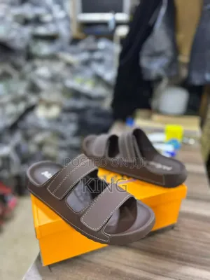 Great Ecco Sandals. Classic Wear