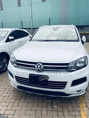 Volkswagen Touareg 2012 White