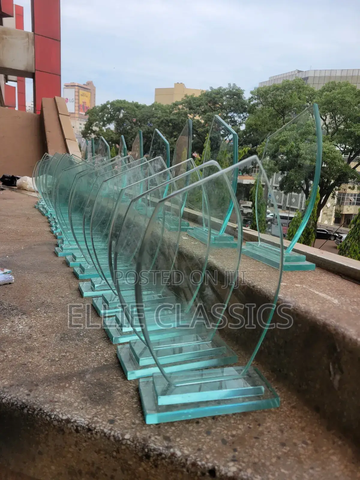 Plain Awards