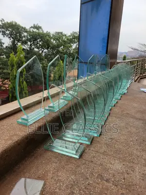 Plain Awards
