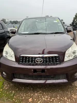 Toyota Rush 1.5 AWD 2010 Burgundy