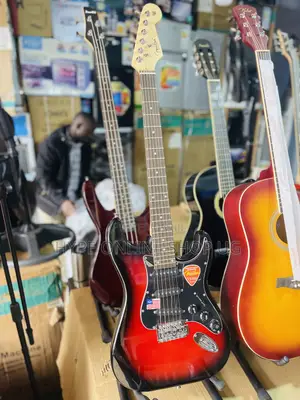 Solo 6strings Electric Guitar