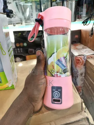 Portable and Rechargeable Juice Blender.