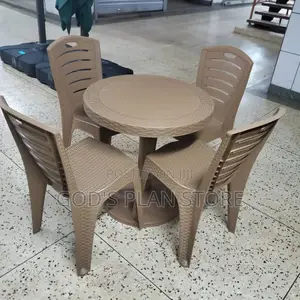 Restaurant Plastic Chairs and Table Set 4 Seater