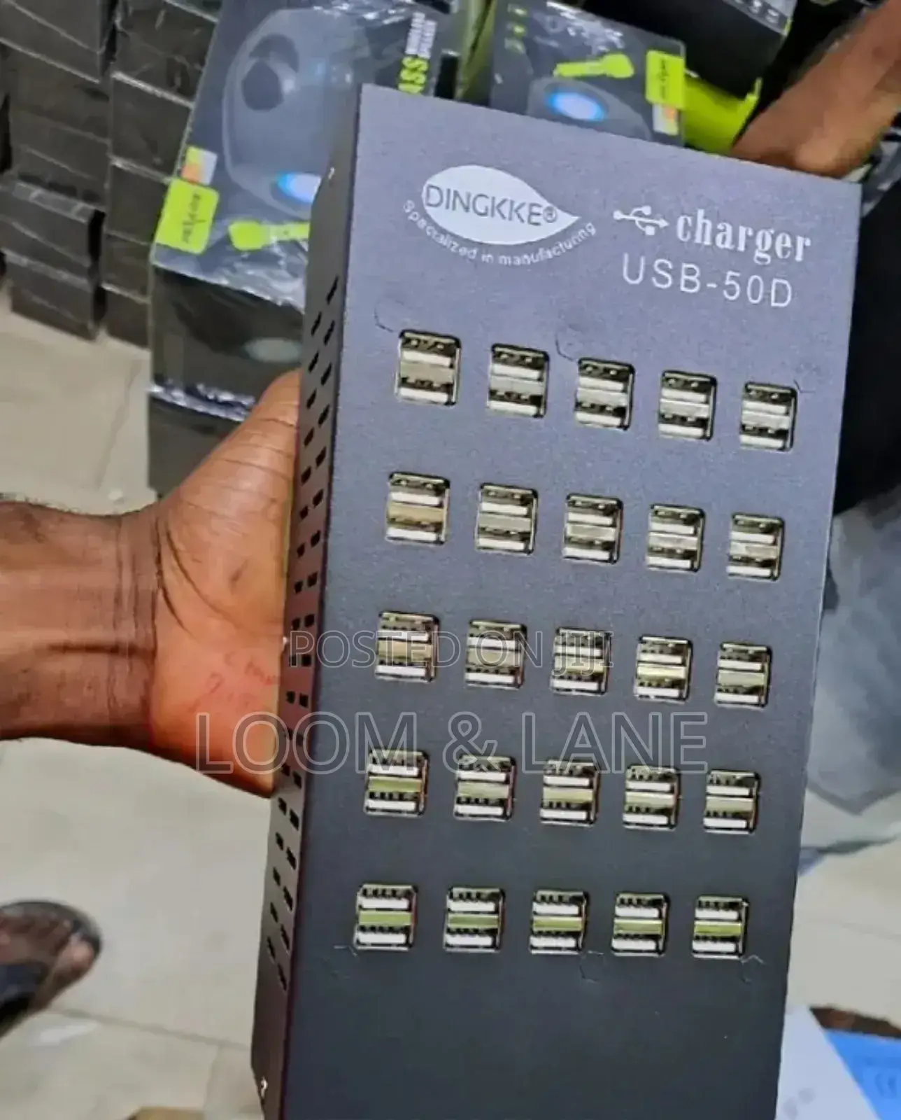 Intelligent USB Charging Station With 50 Ports