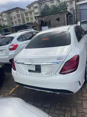 Mercedes-Benz C200 2016 White