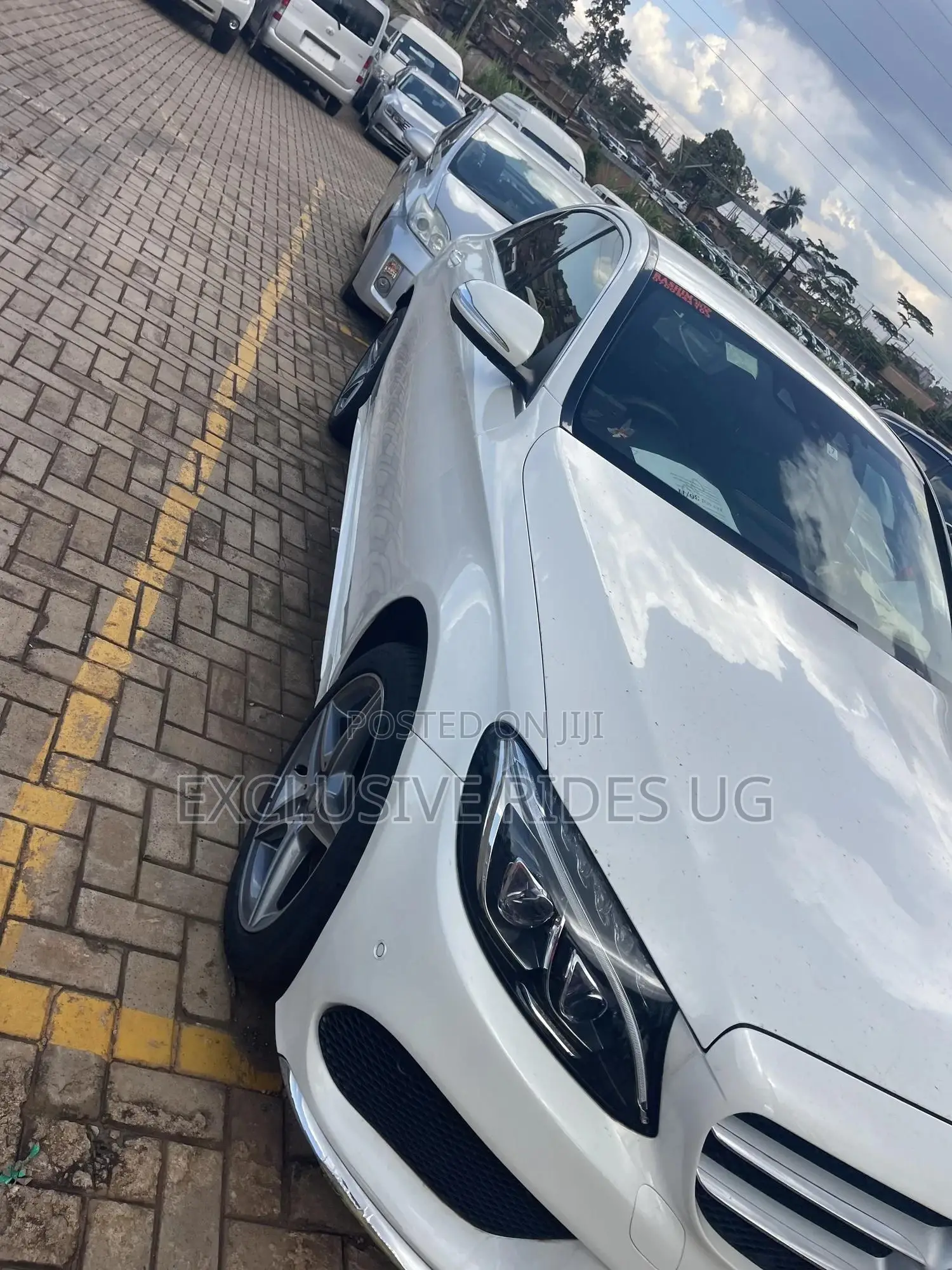 Mercedes-Benz C200 2016 White