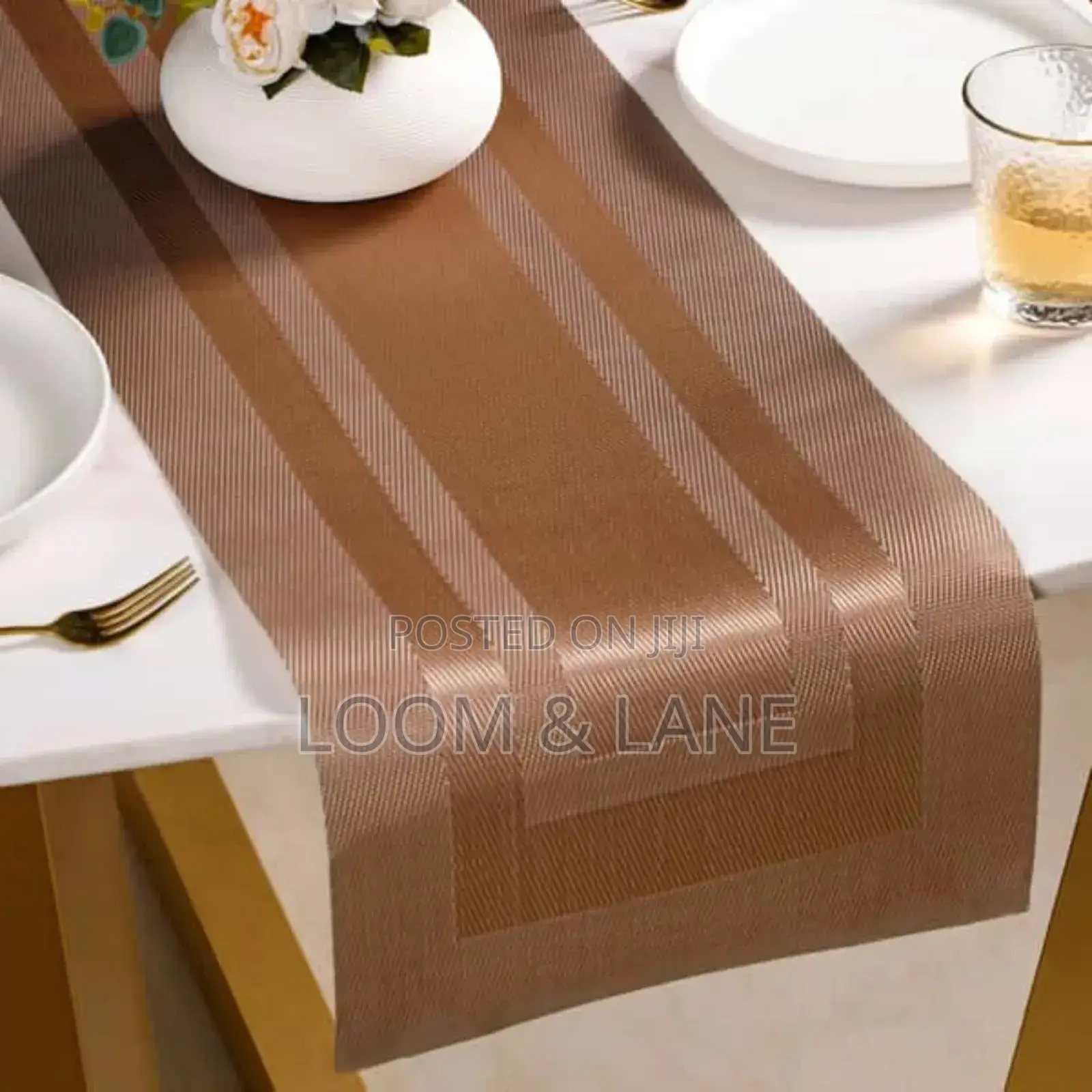 4 Seater Dinning Table Runner