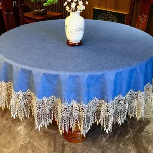8 Seater Round Leather Tablecloth