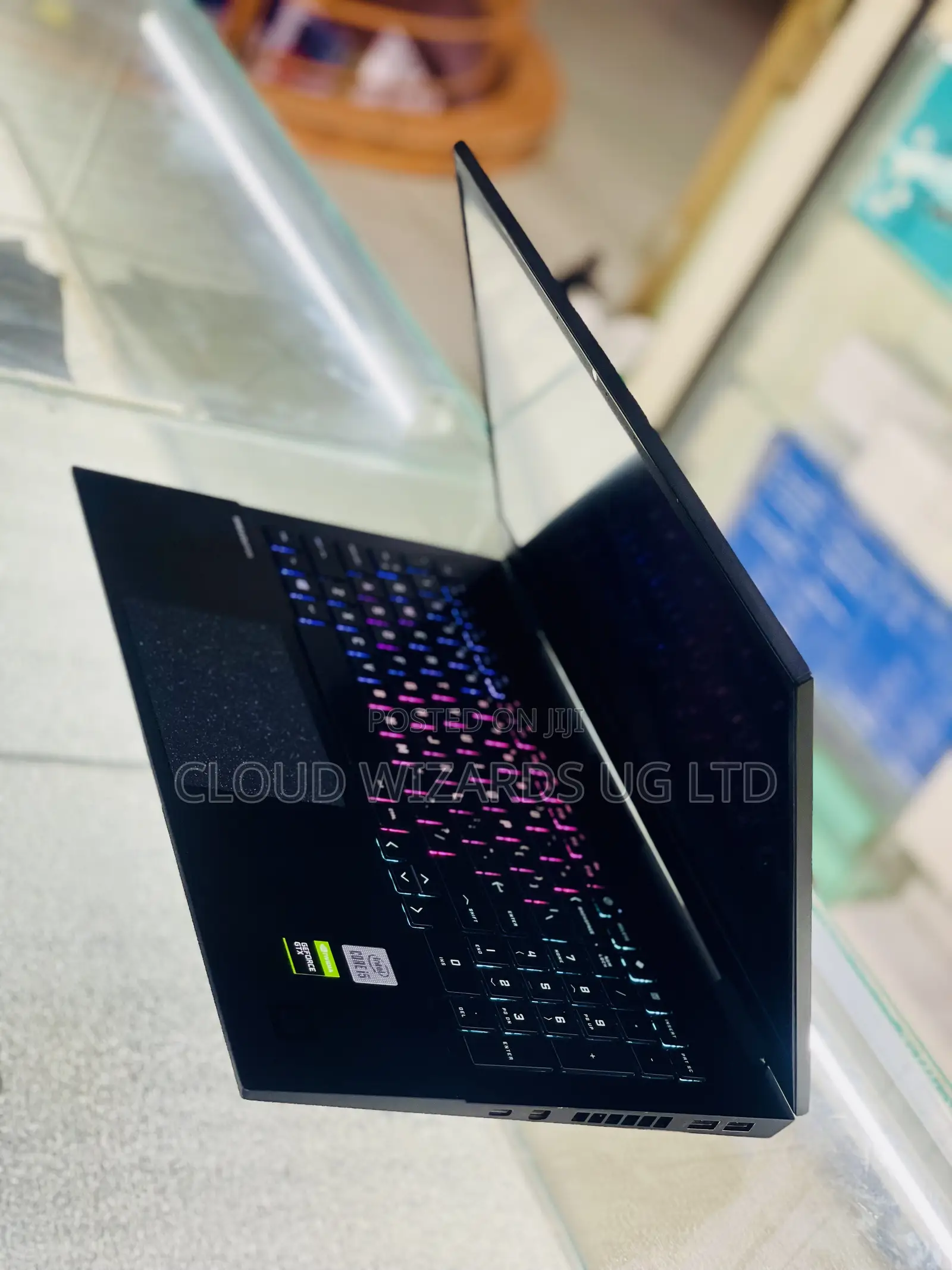 Laptop HP Omen 15 16GB Intel Core I5 HDD+SSD 512GB
