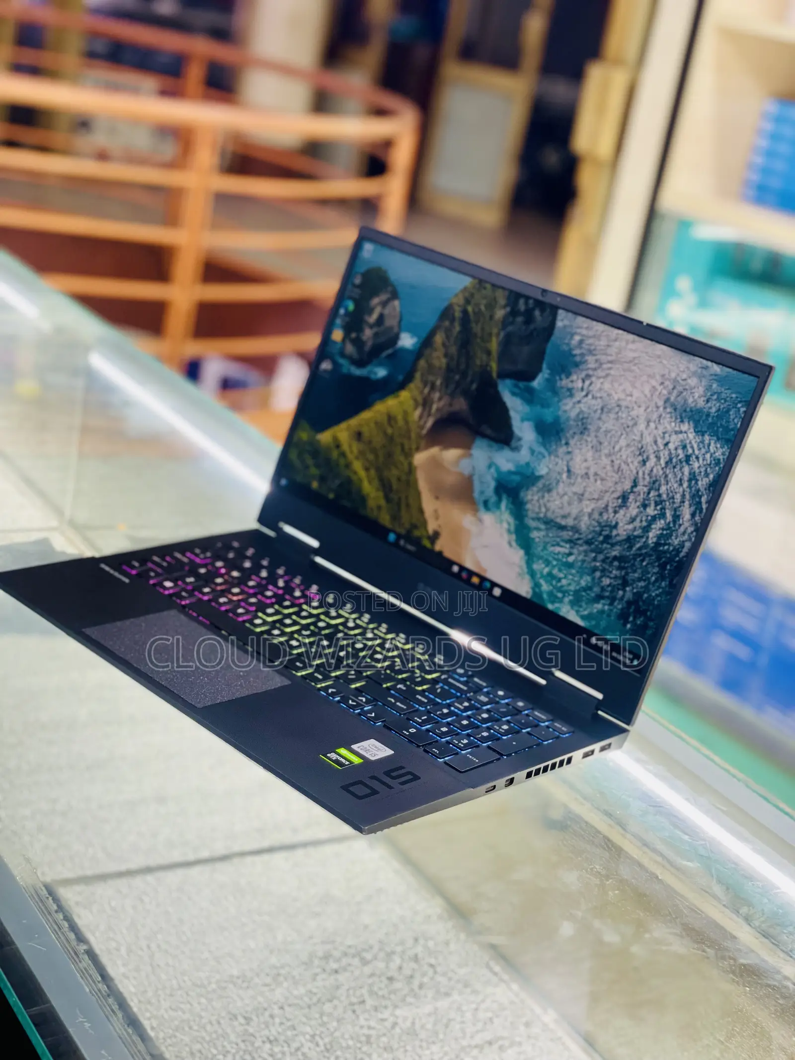 Laptop HP Omen 15 16GB Intel Core I5 HDD+SSD 512GB