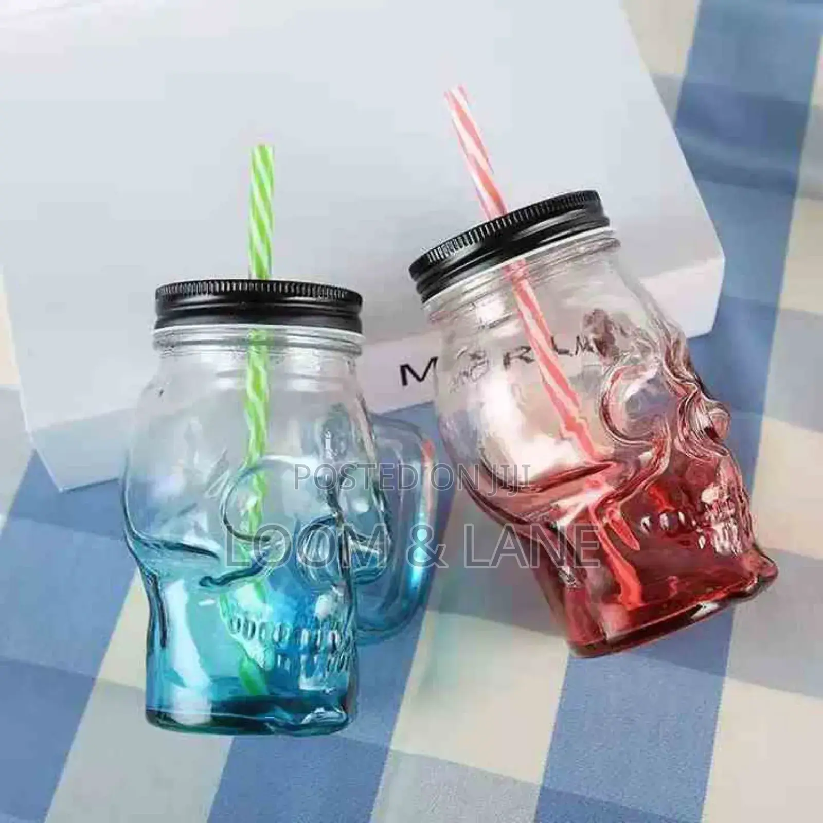 Transparent Mason Jar With Straw