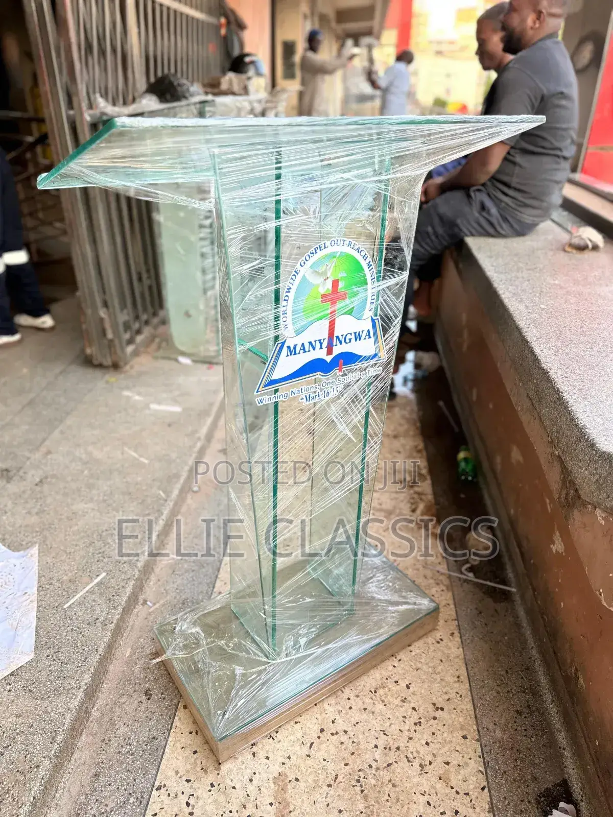 Glass Pulpit
