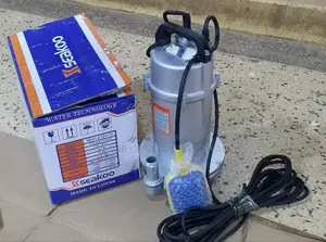 Seako,33m(1HP) Submersible Water Pumps