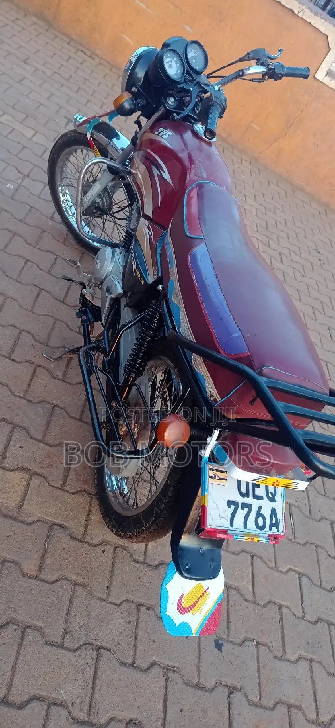 TVS XL 100 2023 Red