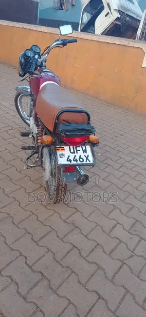 Bajaj Boxer 2022 Red