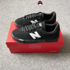 New Balance Numeric Men's 22 Black White