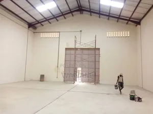 300 SQM of Warehouse Space in Luzira to Let.
