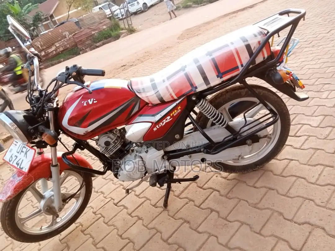 TVS HLX 125 2024 Red