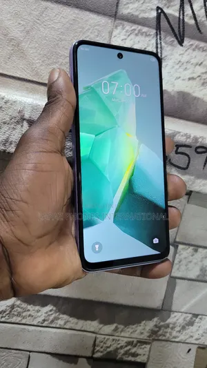 Infinix Hot 30 Play 128 GB Blue