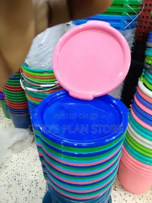 Plastic Serving Trays Round 12pcs