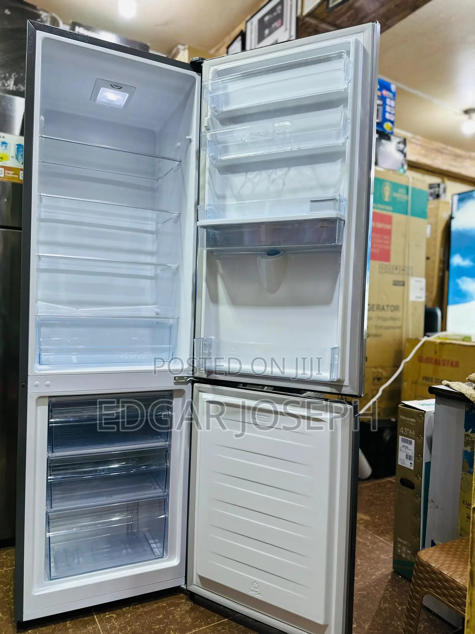 Hisense 341L Refrigerator With Water Dispenser