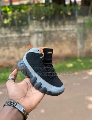 Children Sneakers