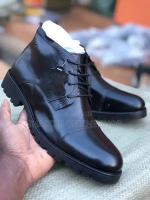 Men's Classic Clark Shoes