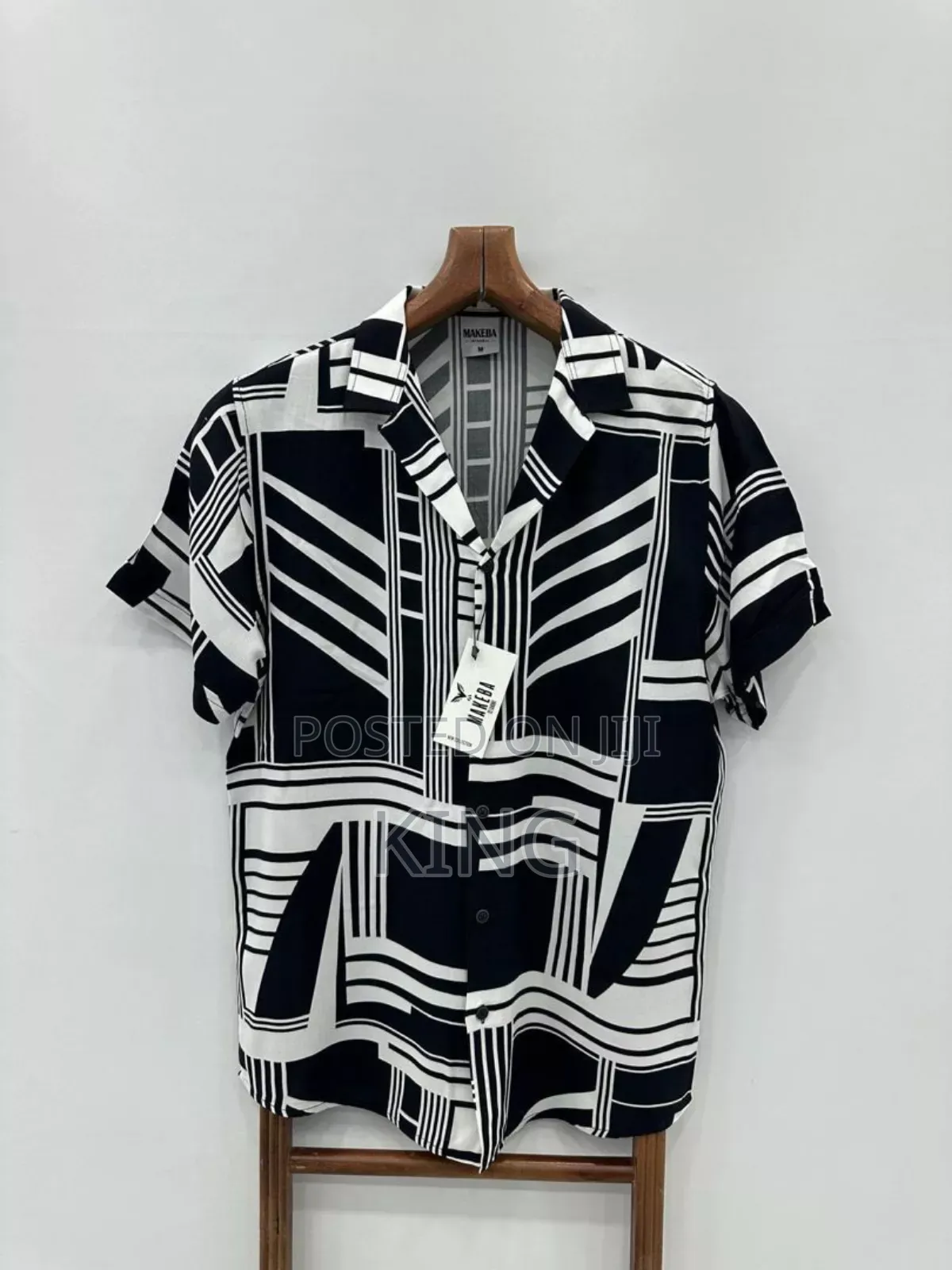 Hilfiger Istan Shirt. Vintage