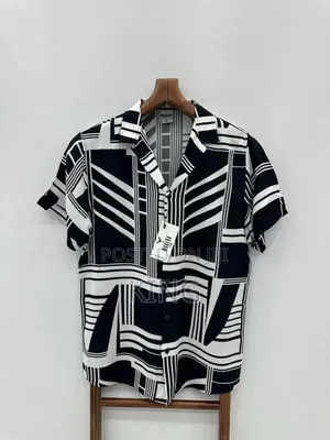 Hilfiger Istan Shirt. Vintage