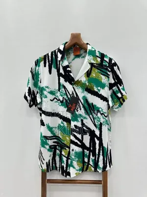 Levels Istan Shirt. Vintage