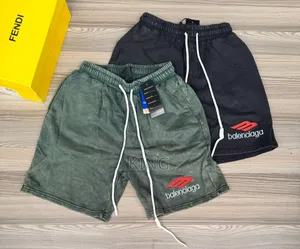 Icon Pace Shorts
