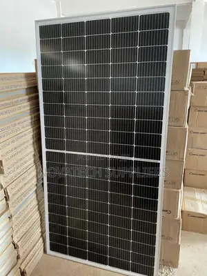550W Mono Solar Panels/ German Cells